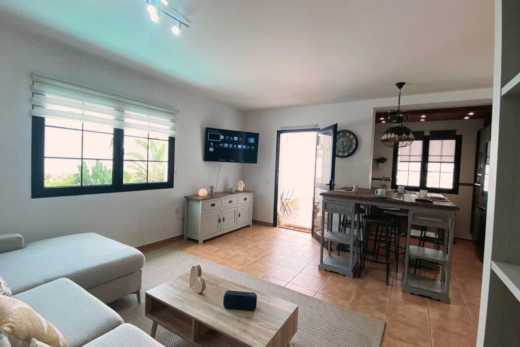 Exclusiva Villa De Lujo Corralejo Exterior foto